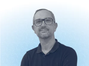 Portrait d’Emmanuel Désiré dit Gosset, Directeur institutionnel chez Kicmed.